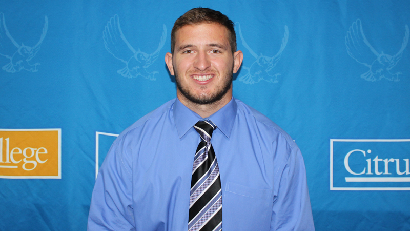 Sophomore linebacker Dillon Fink was named the Week #1 SCFA Central Conference Defensive Player of the Week.