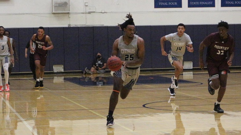 Leonard Turner led the Owls with 22 points (9-for-13).