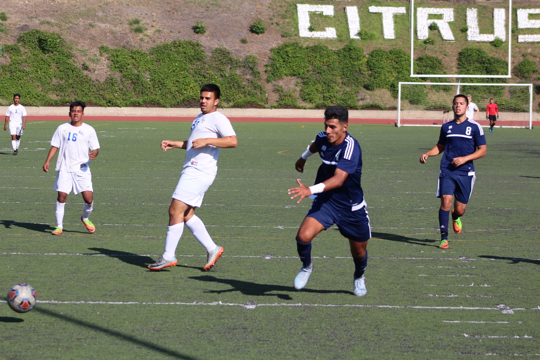 Win Slips Through the Hands of Men&rsquo;s Soccer