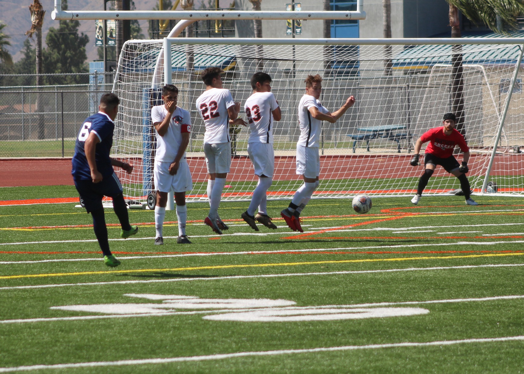 Sergio Gonzalez scares the wall with a crack from 18 yards. Image: Thomas Garcia