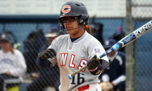 Throughout this Super Regional weekend series, sophomore Bre Lockett will be blogging for CitrusOwls.com. Photo By: Jerrika Ramirez