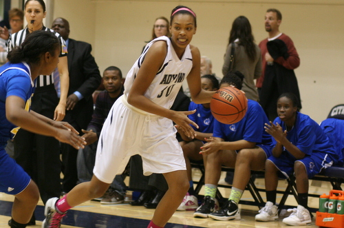 Citrus College freshman Jaelyn Wilson scored 12 points in the Owls' loss to Canyons on Wednesday. Photo By: Jerrika Ramirez
