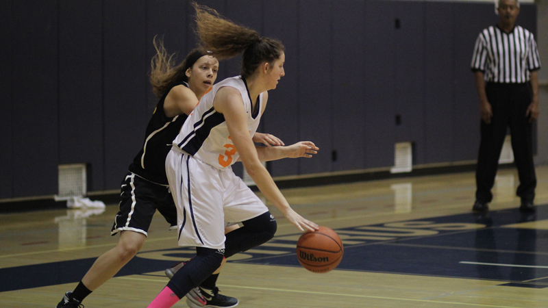 Sophomore Allison Zalin had a double-double in Citrus big win over Glendale on Wednesday night. Photo By: Halayna De Avila