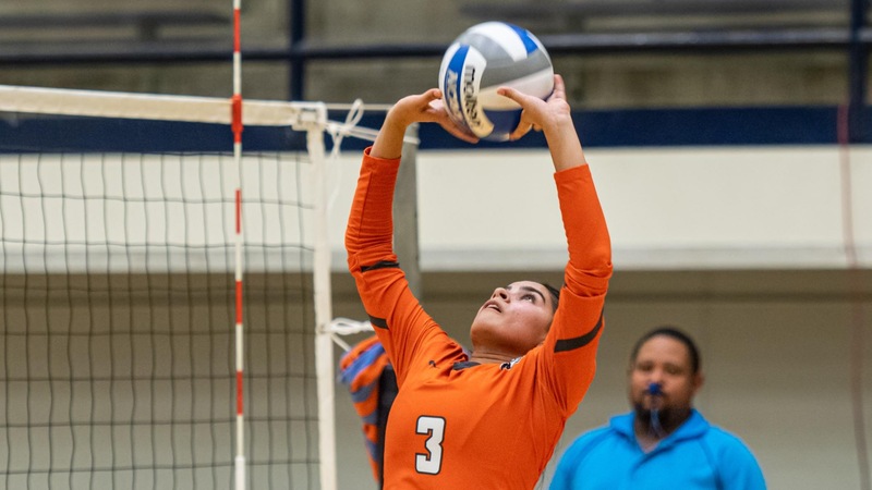 Vanessa Marquez finished with 31 assists against Santa Monica. Photo by Jacob Bramley