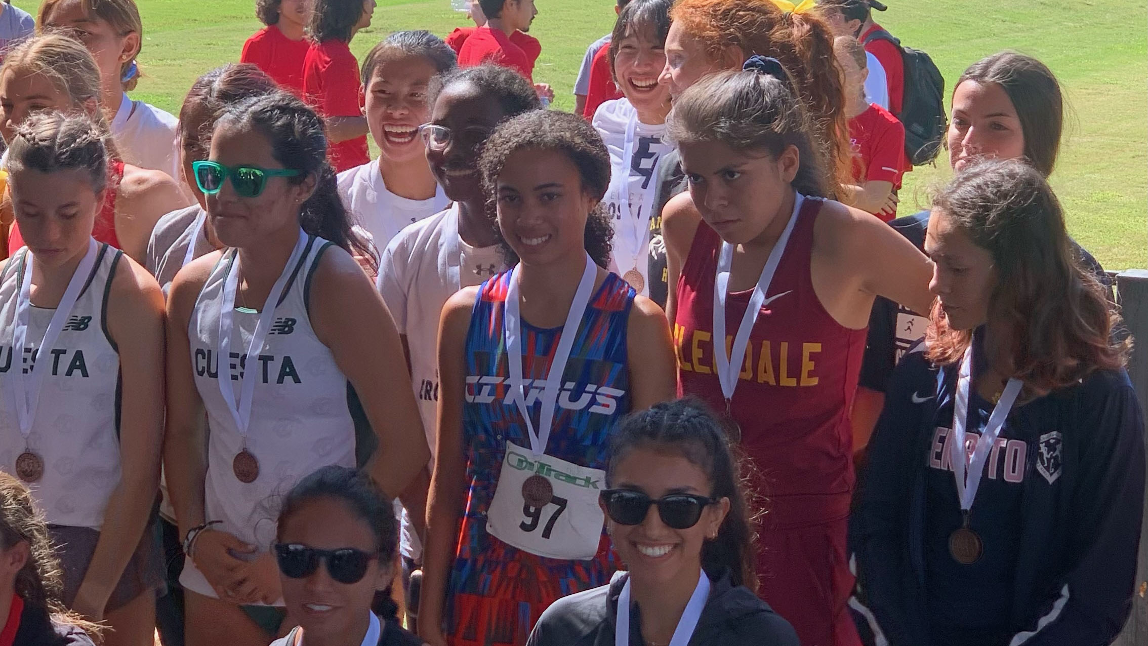 Larue Leads Owls at SoCal Preview